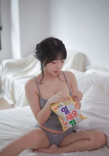 裸尼姑熟蜜桃