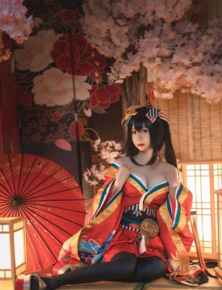 贡品夫人在线观看