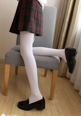 新闻女郎之恋上快感