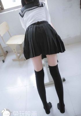 女机械人电影